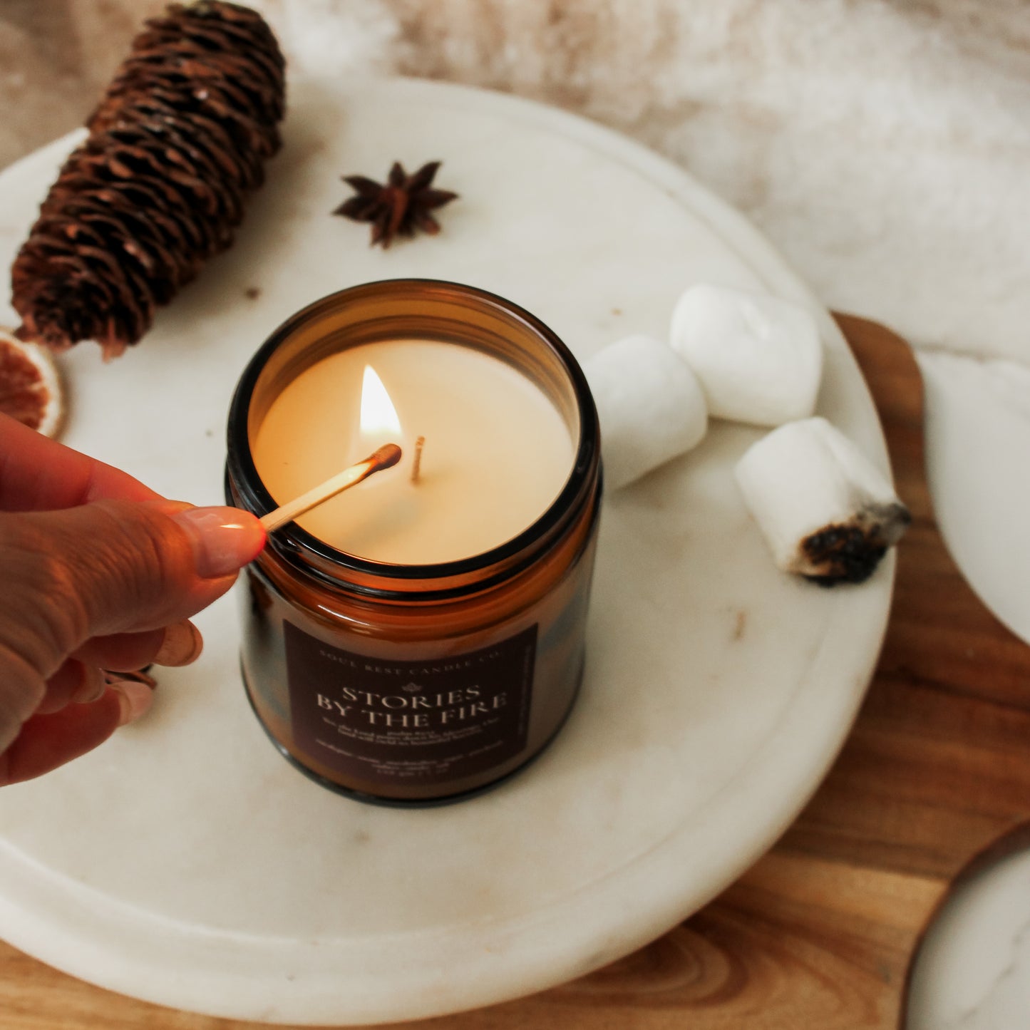 Stories by the Fire | Autumn Amber 7 oz Candle