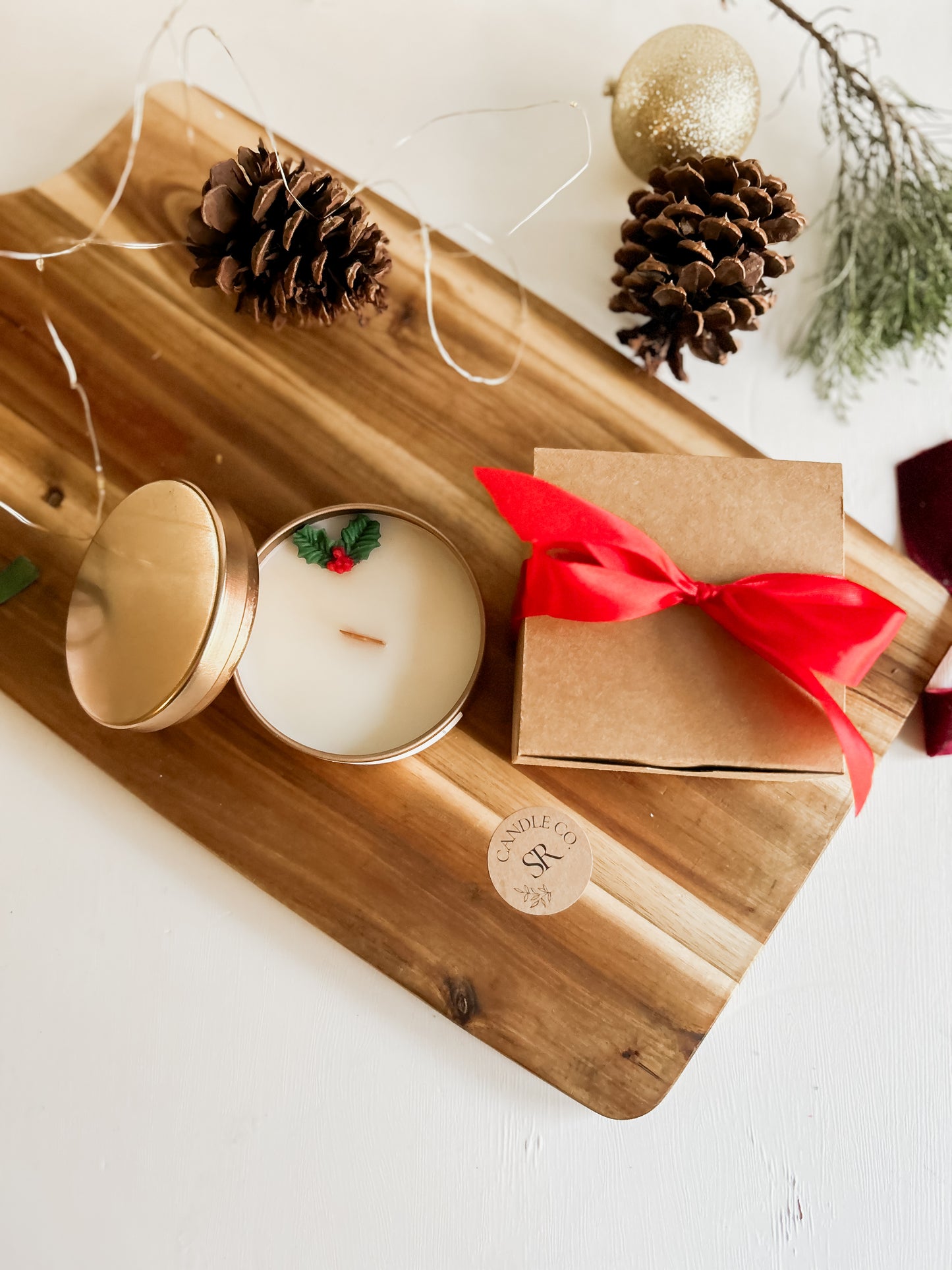 Winter Orchard 5.5oz Tin Candle