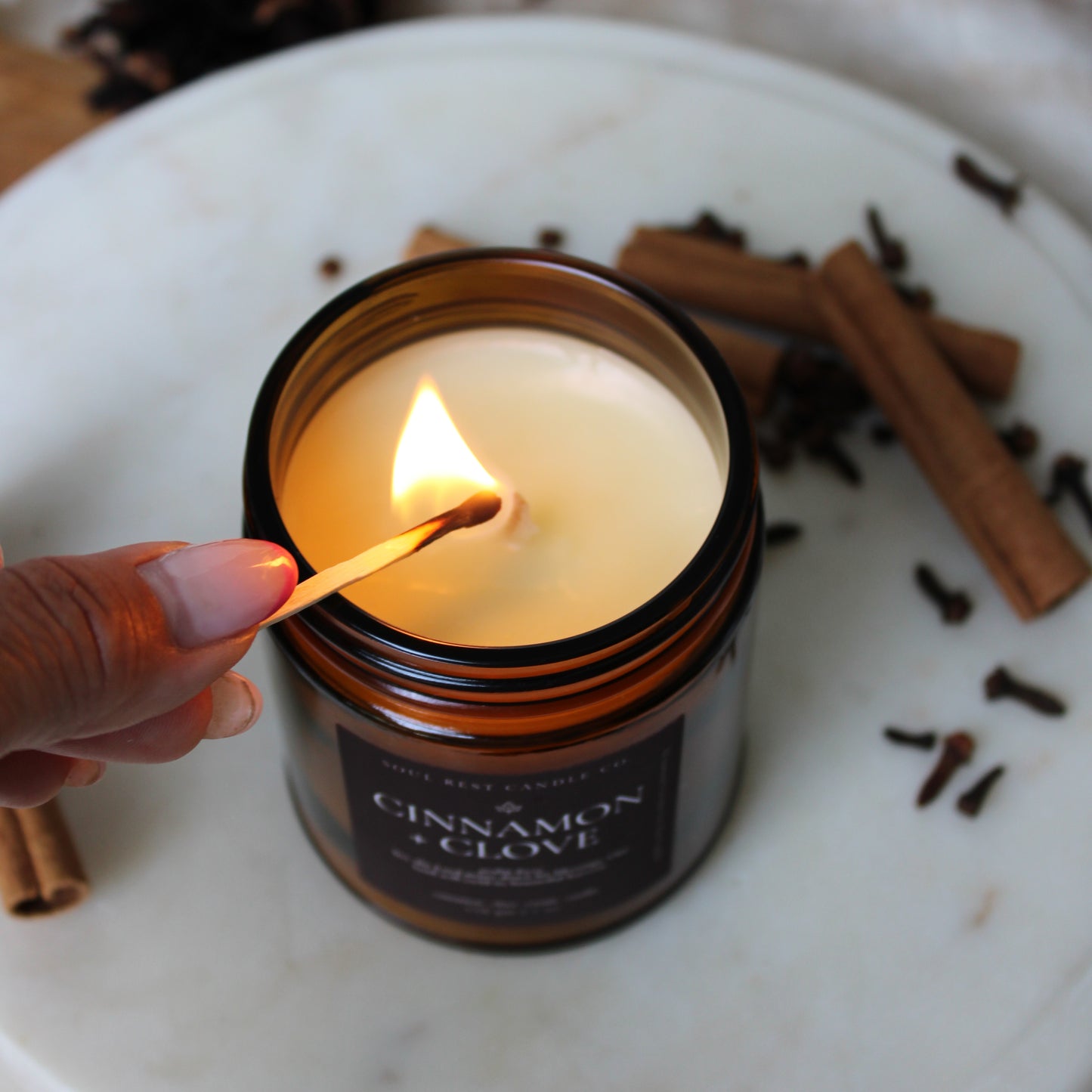 Cinnamon + Clove | Autumn Amber 7 oz Candle