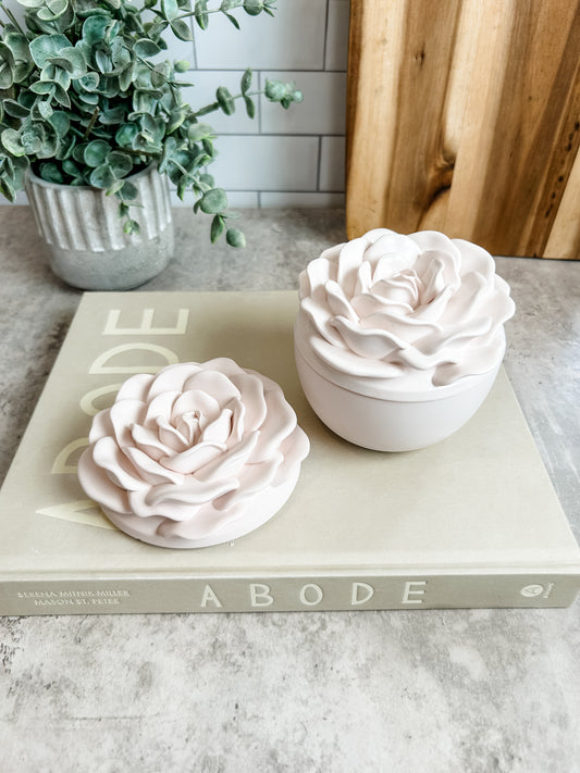 Rose Flower Jar 7 oz Candle with Lid and refill option