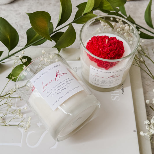 Love in Bloom 💐 7 oz Candle
