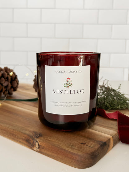 Mistletoe 12oz Wood Wick Candle