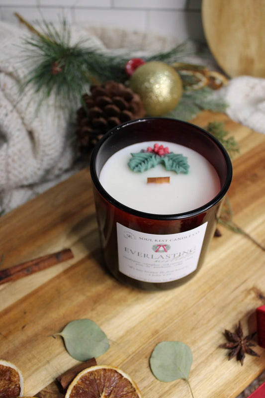 Everlasting Mistletoe 12oz Wood Wick Candle