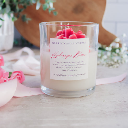 Hydrangea Blooms 7 oz Candle