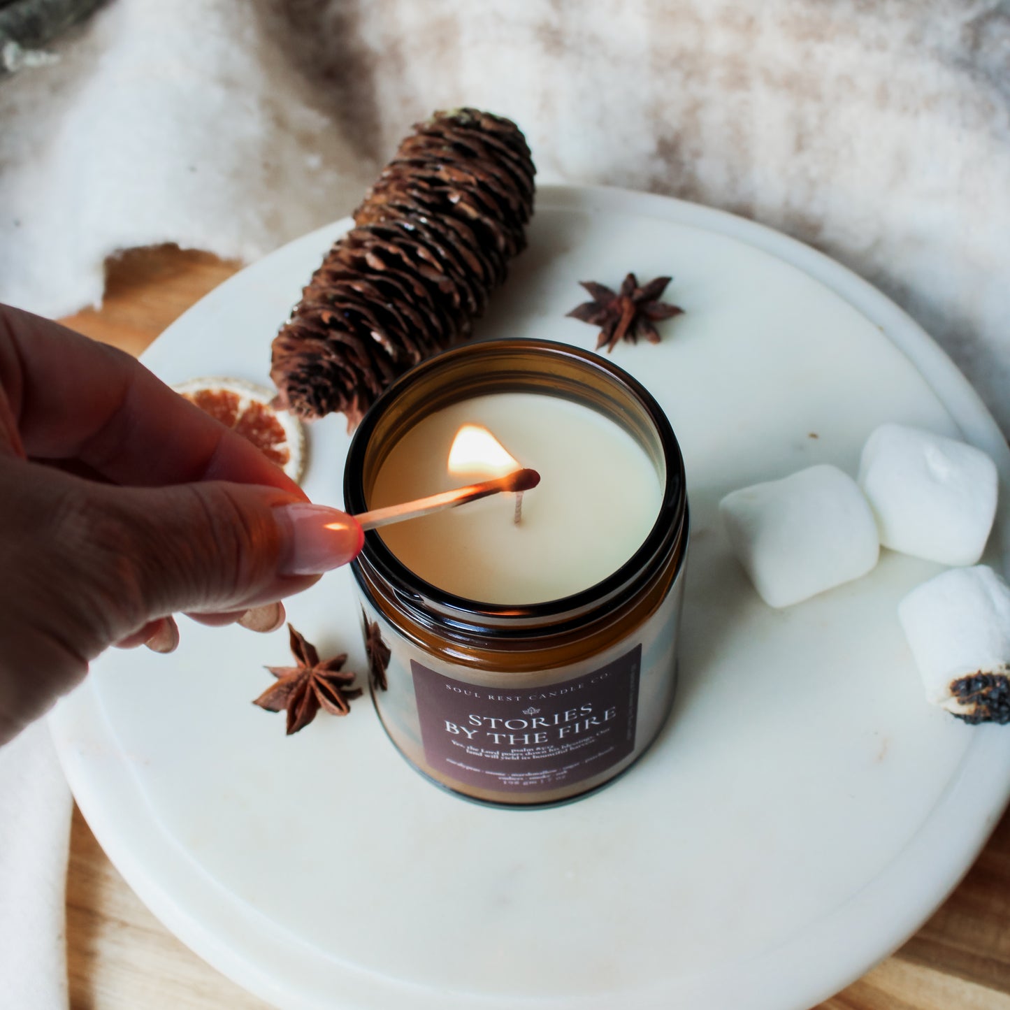 Stories by the Fire | Autumn Amber 7 oz Candle