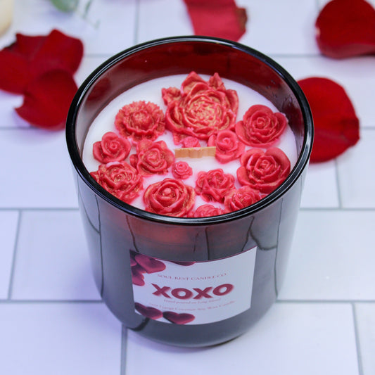 xoxo floral cozy cashmere 12oz candle