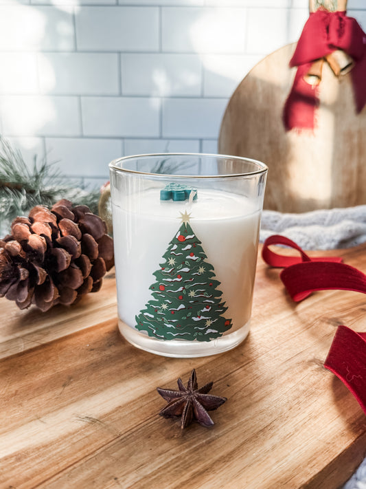Vintage Christmas Tree 9oz Cotton Wick Candle
