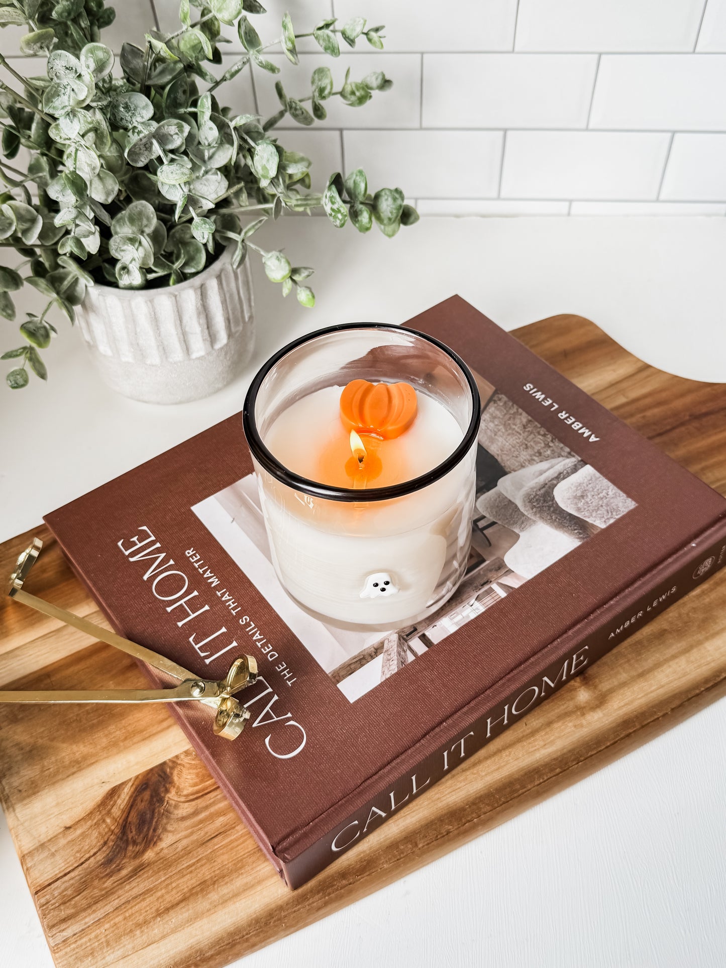 Ghost Jar Candle 12oz