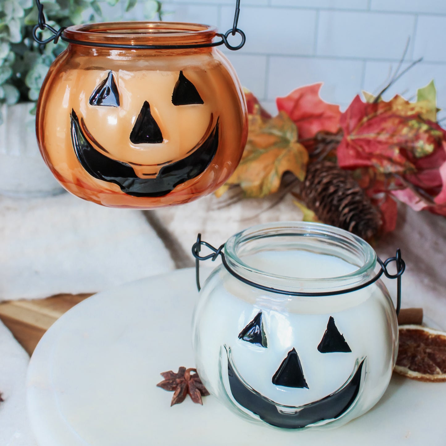 JACK-O’-LANTERN CANDLE