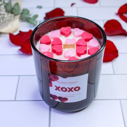 xoxo cozy cashmere 12oz candle